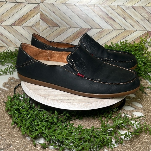 OLUKAI Nohea Nubuck 7.5 Slip On Loafers Leather Comfy Minimalist Earthy‎ Travel - Picture 1 of 7